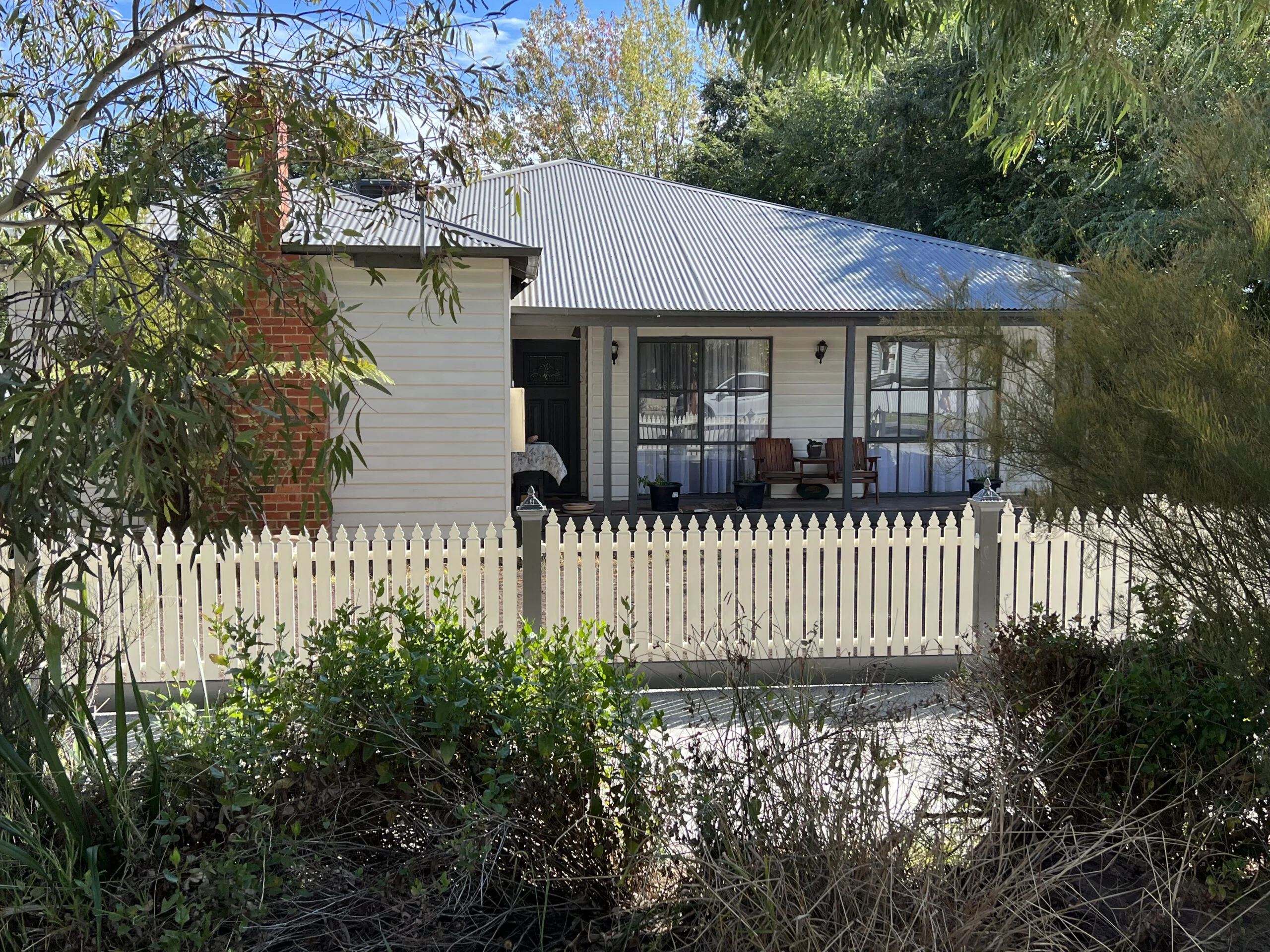 boronia-windsor-picket-steel-powdercoated